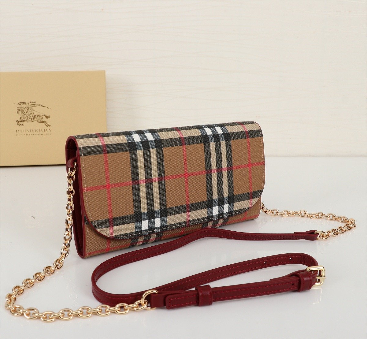 EN - New 1:1 rep  Bags BBR 024