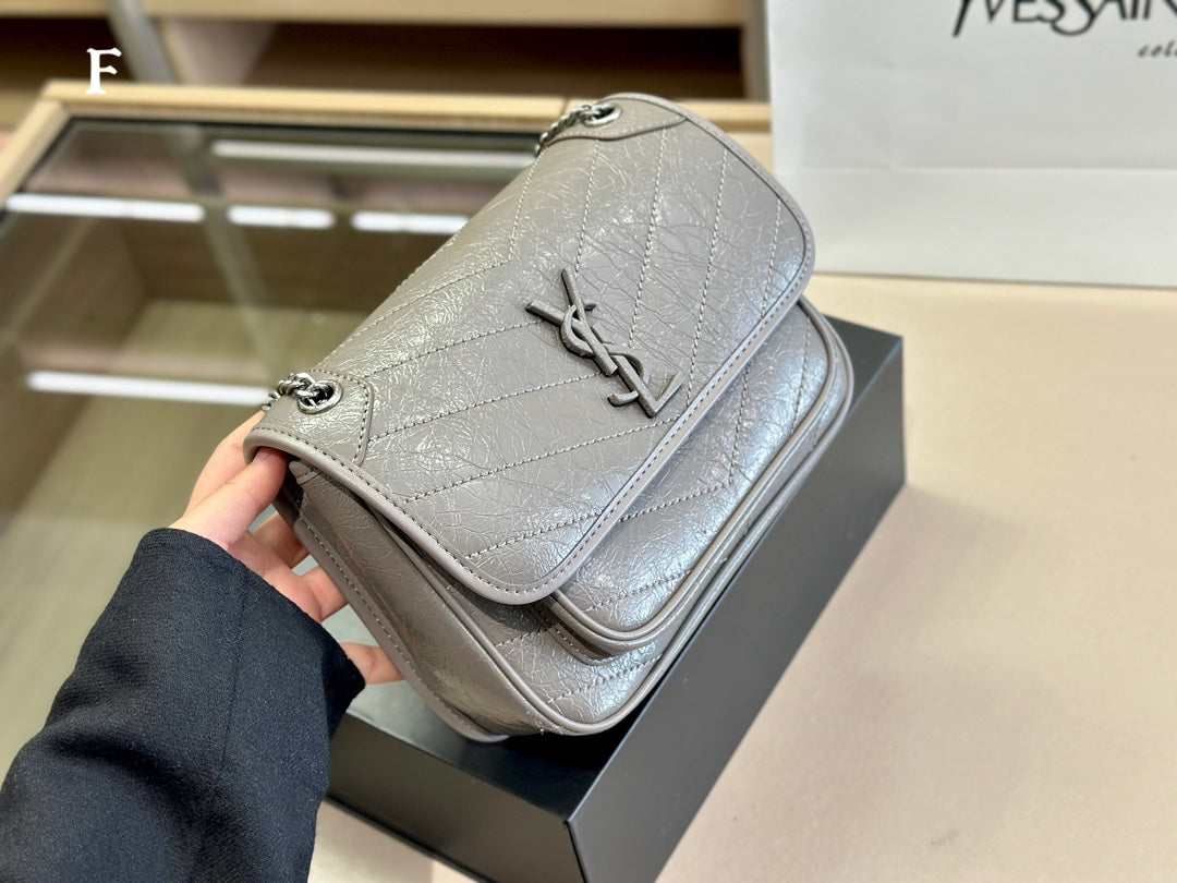 EN - New 1:1 rep  Bags SLY 373