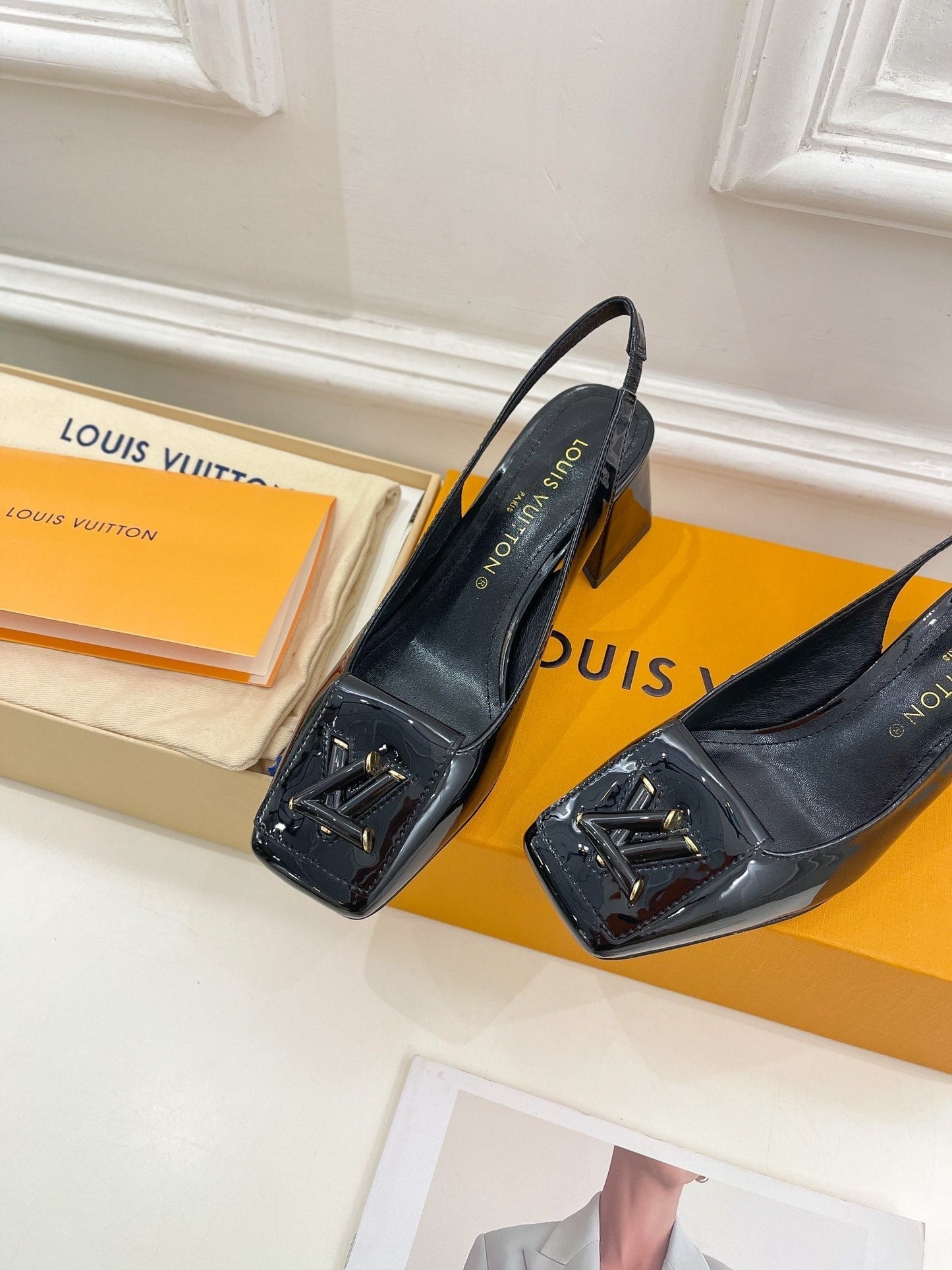 New 1:1 rep LUV High Heel Shoes 032