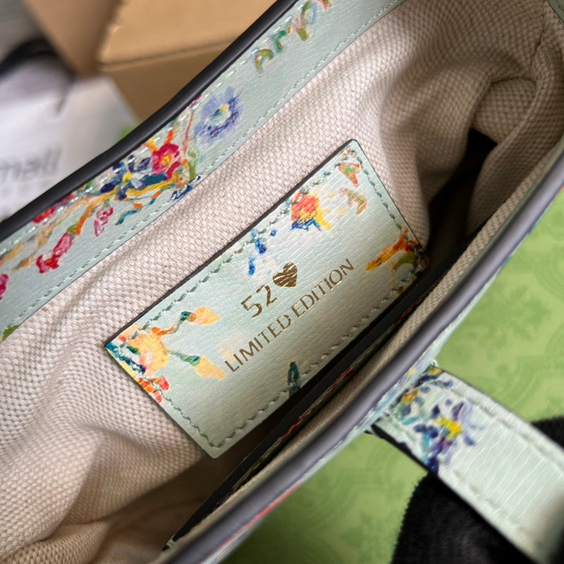 Top Quality -  Bags - 1334