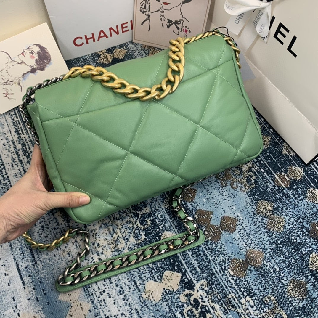 CHL 19 Flap Bag Gold Hardware Green For Women, Women’s Handbags, Shoulder Bags 10in/26cm AS1160