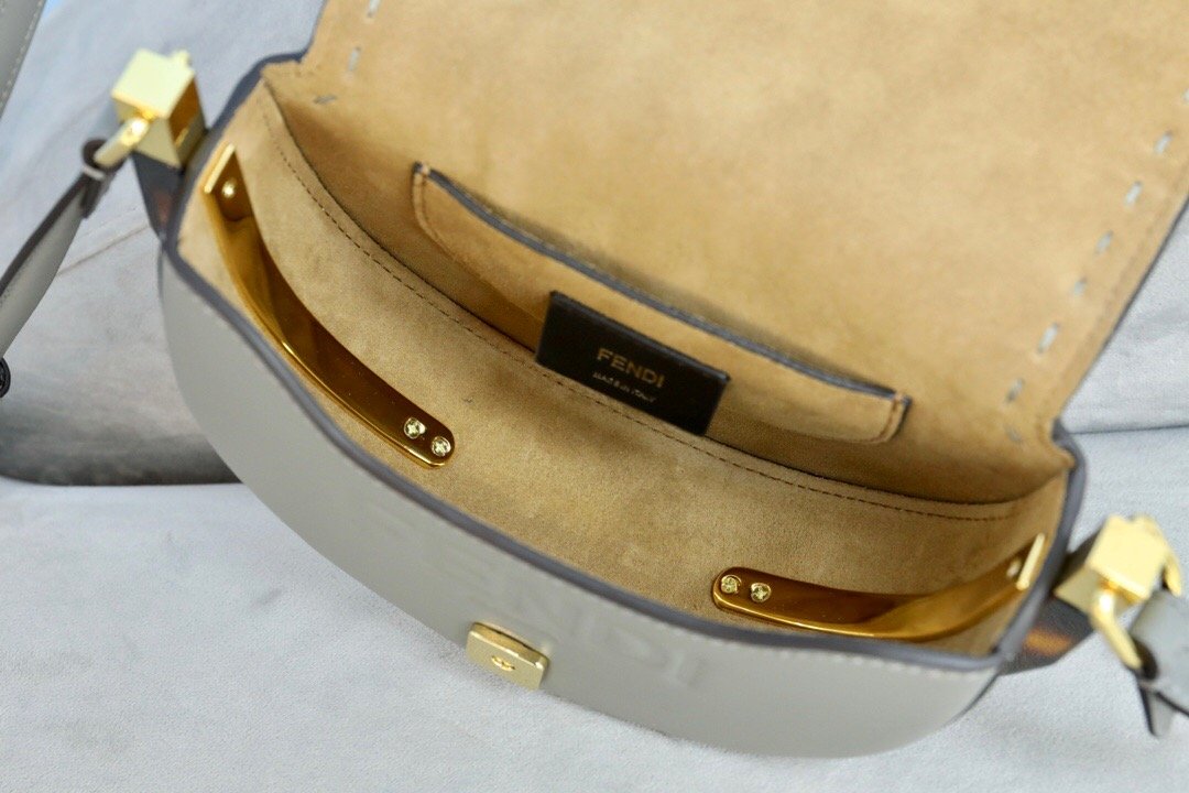EN - New 1:1 rep  Bags FEI 056