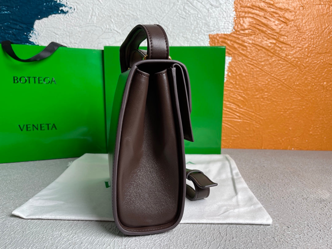 Top Quality Clip Bag Brown, For Women, Women’s Bags 9in/23cm