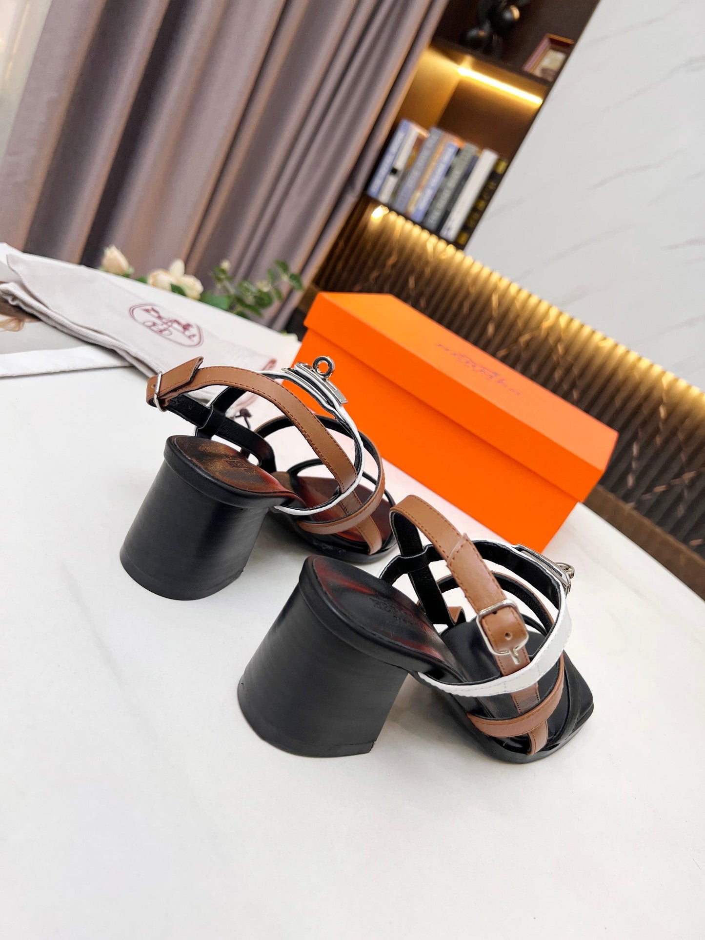 New 1:1 rep HM HIGH HEELS 034