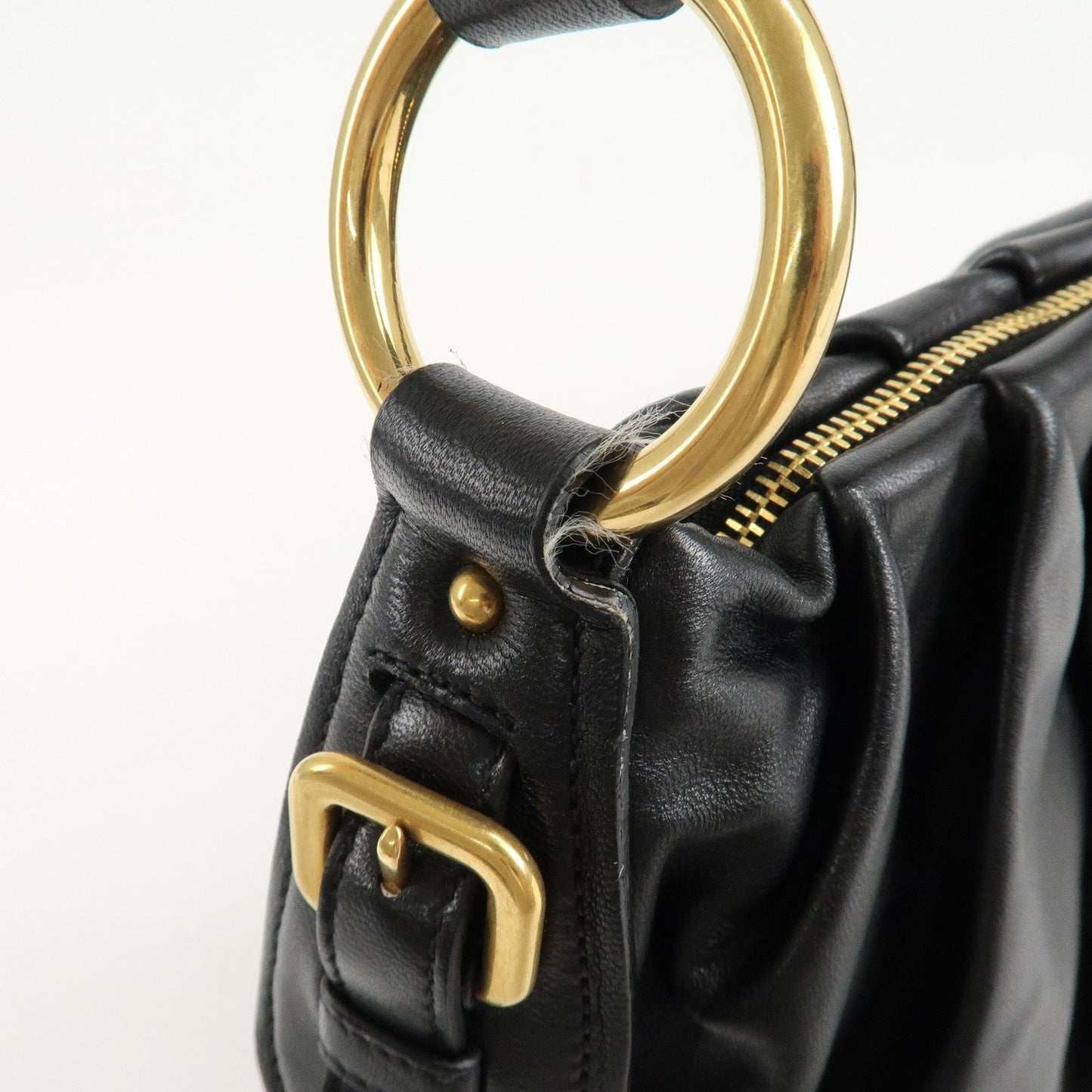 PRADA Leather Chain One-Shoulder Bag Black Gold Hardware  d