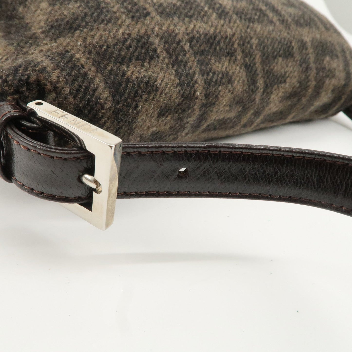 FENDI Mamma Buguette Zucca Wool Leather Shoulder Bag 26424  d
