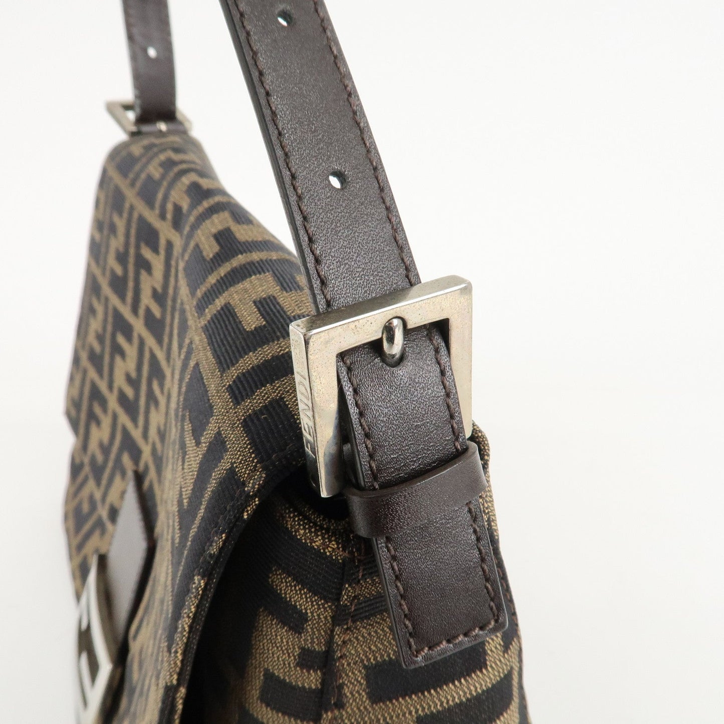 FENDI Mamma Baguette Zucca Canvas Leather Shoulder Bag 26325  d