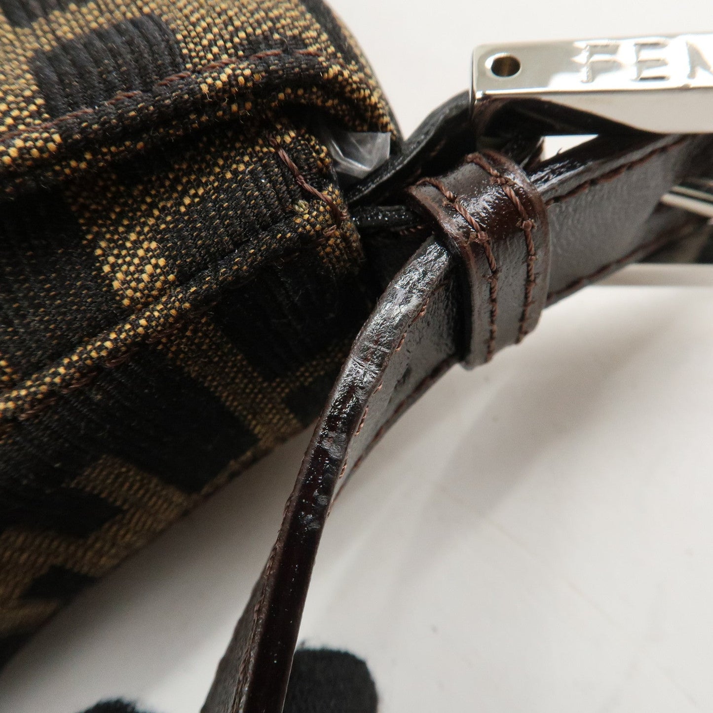 FENDI Mamma Baguette Zucca Canvas Leathr Shoulder Bag 214526424099  d