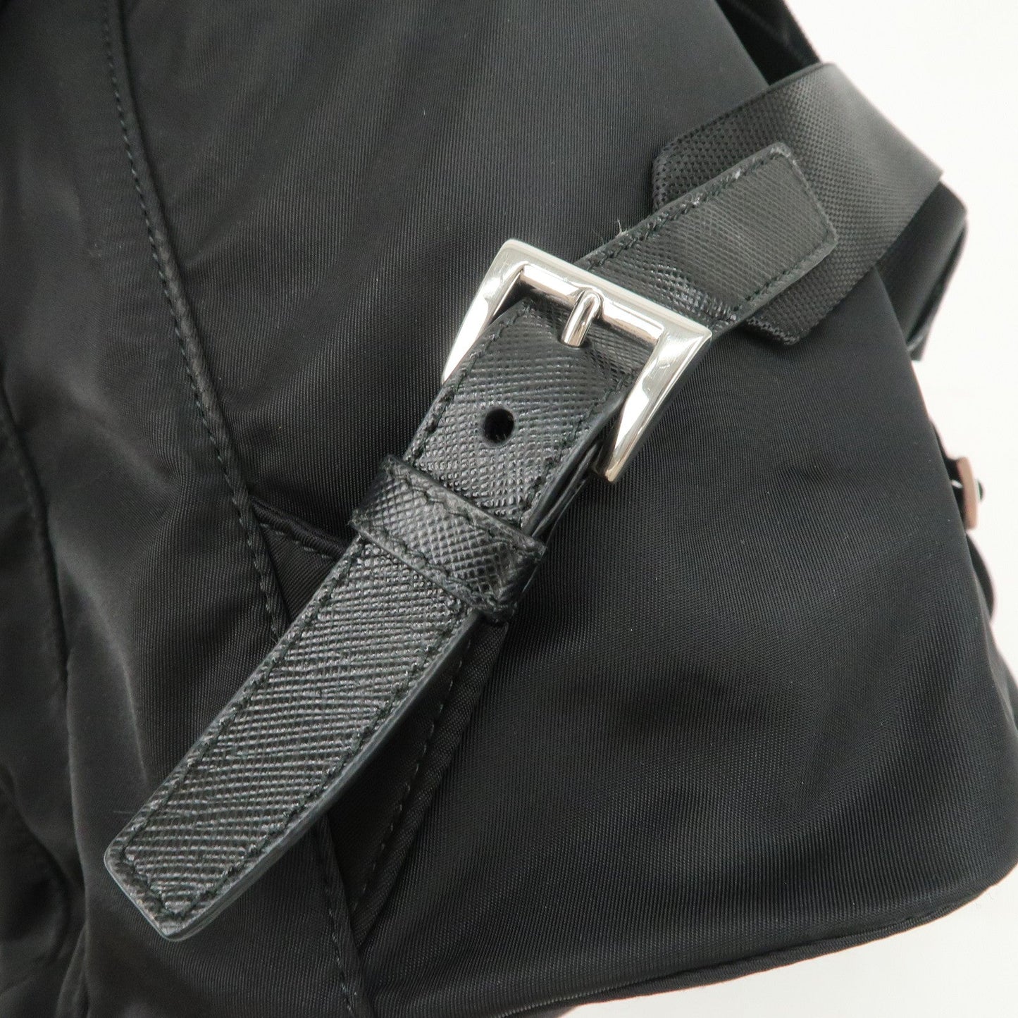 PRADA Re-Nylon Triangle Logo Nylon Leather Back Pack NERO 1BZ811  d