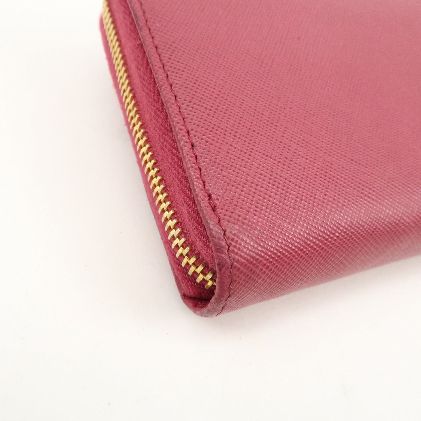 PRADA Logo Saffiano Leather Round Zipper Long Wallet Pink 1M0506  d