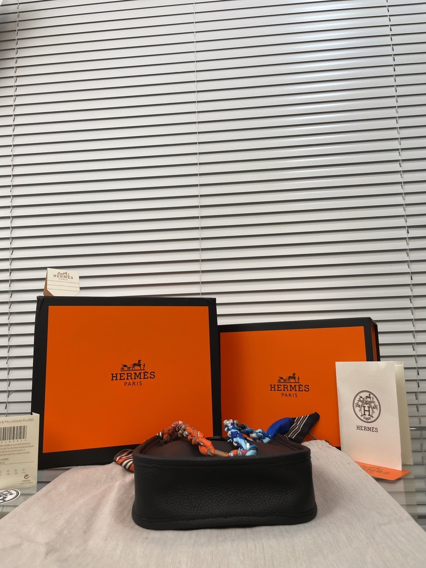 EN - New 1:1 rep  Bags HM 144