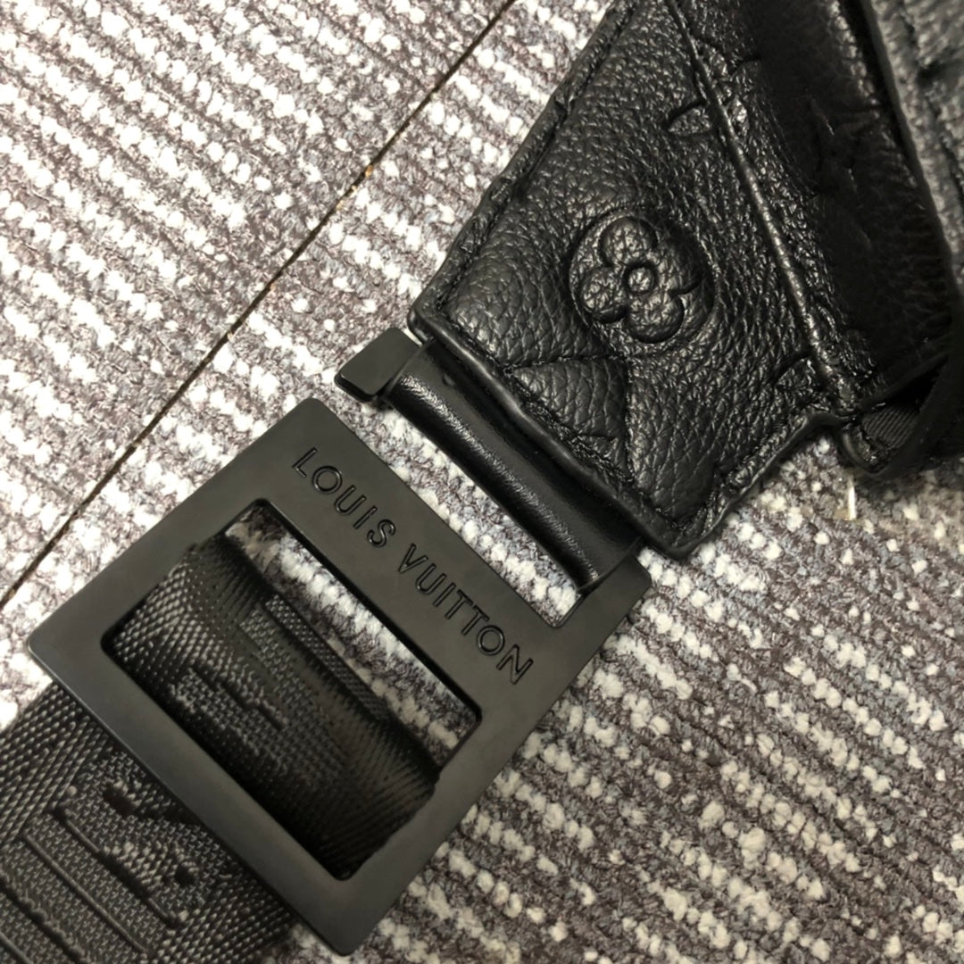 Top Quality S Lock Sling Bag Black For Men, Bags 8.3in/21cm Top Quality M58487