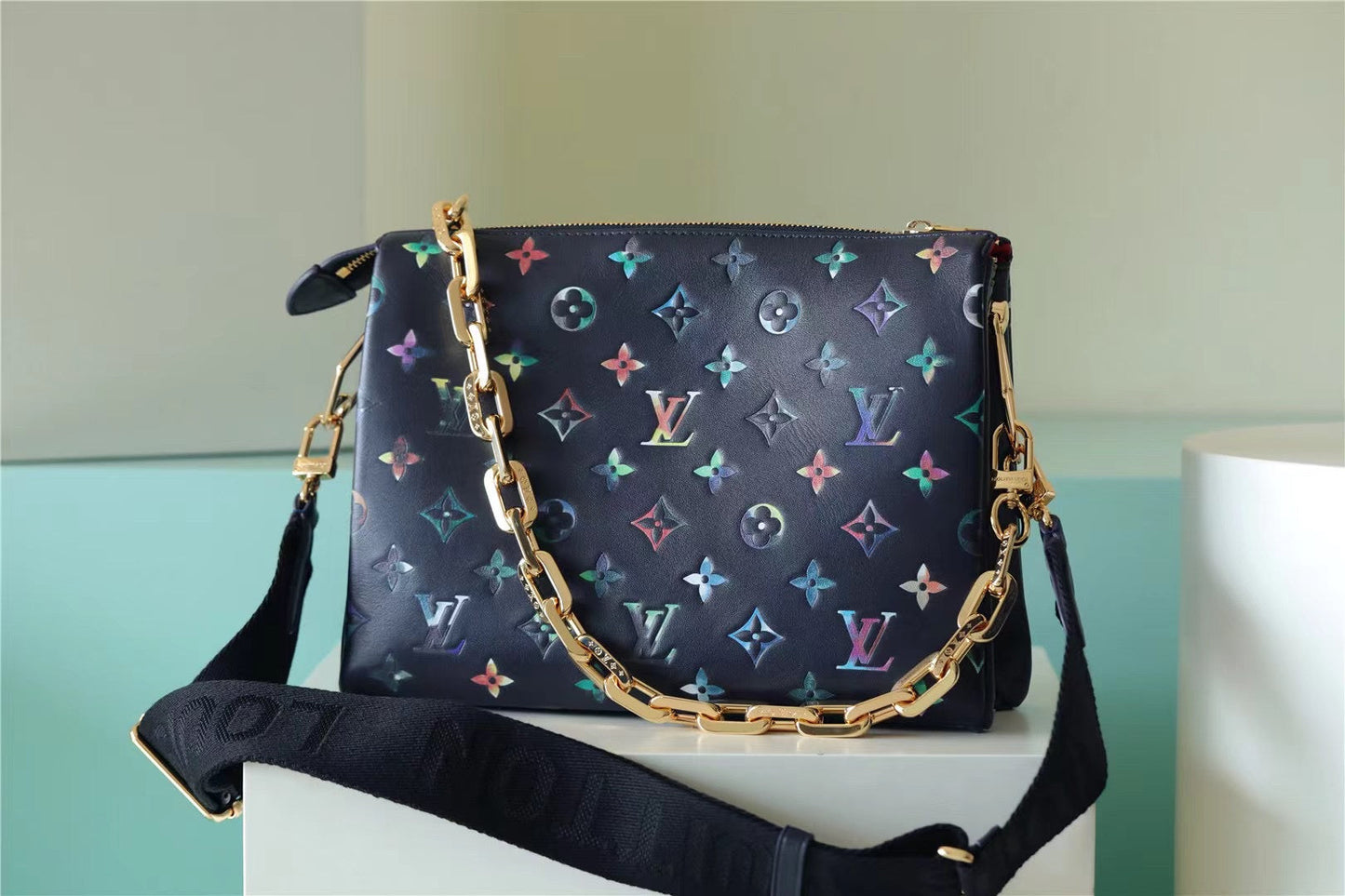 Top Quality Coussin PM Puffy Navy Blue For Women,  Shoulder And Crossbody Bags 10.2n/26cm Top Quality
