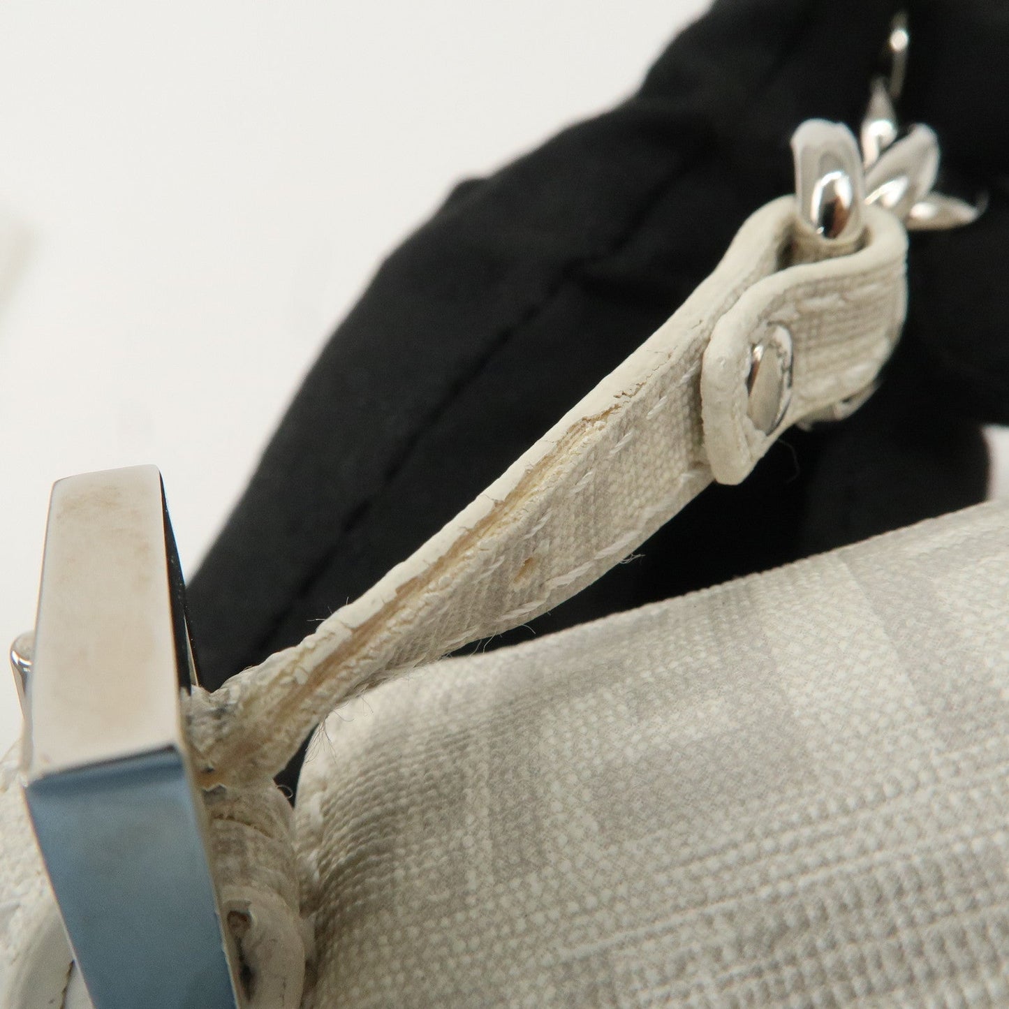 FENDI Mini Mamma Baguette Zucchino Canvas Leather Shoulder Bag  d