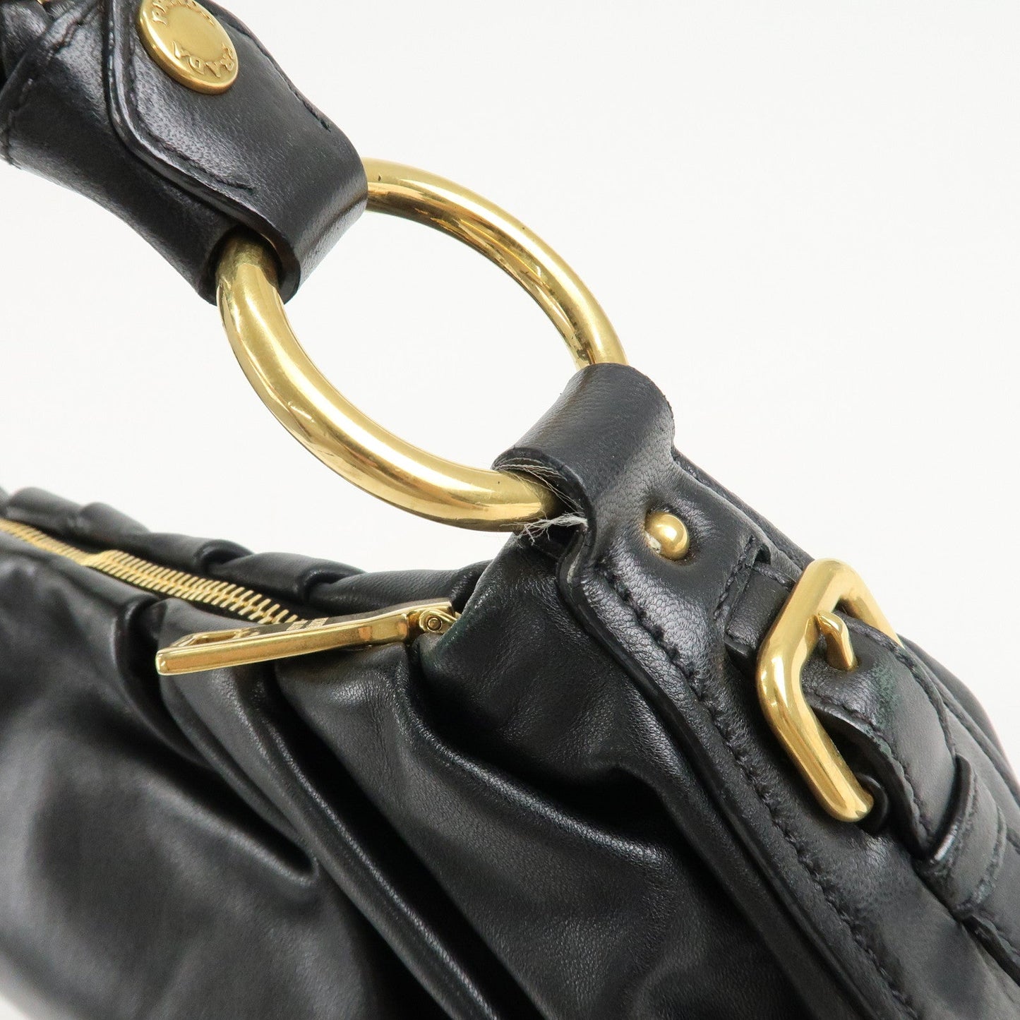 PRADA Leather Chain One-Shoulder Bag Black Gold Hardware  d