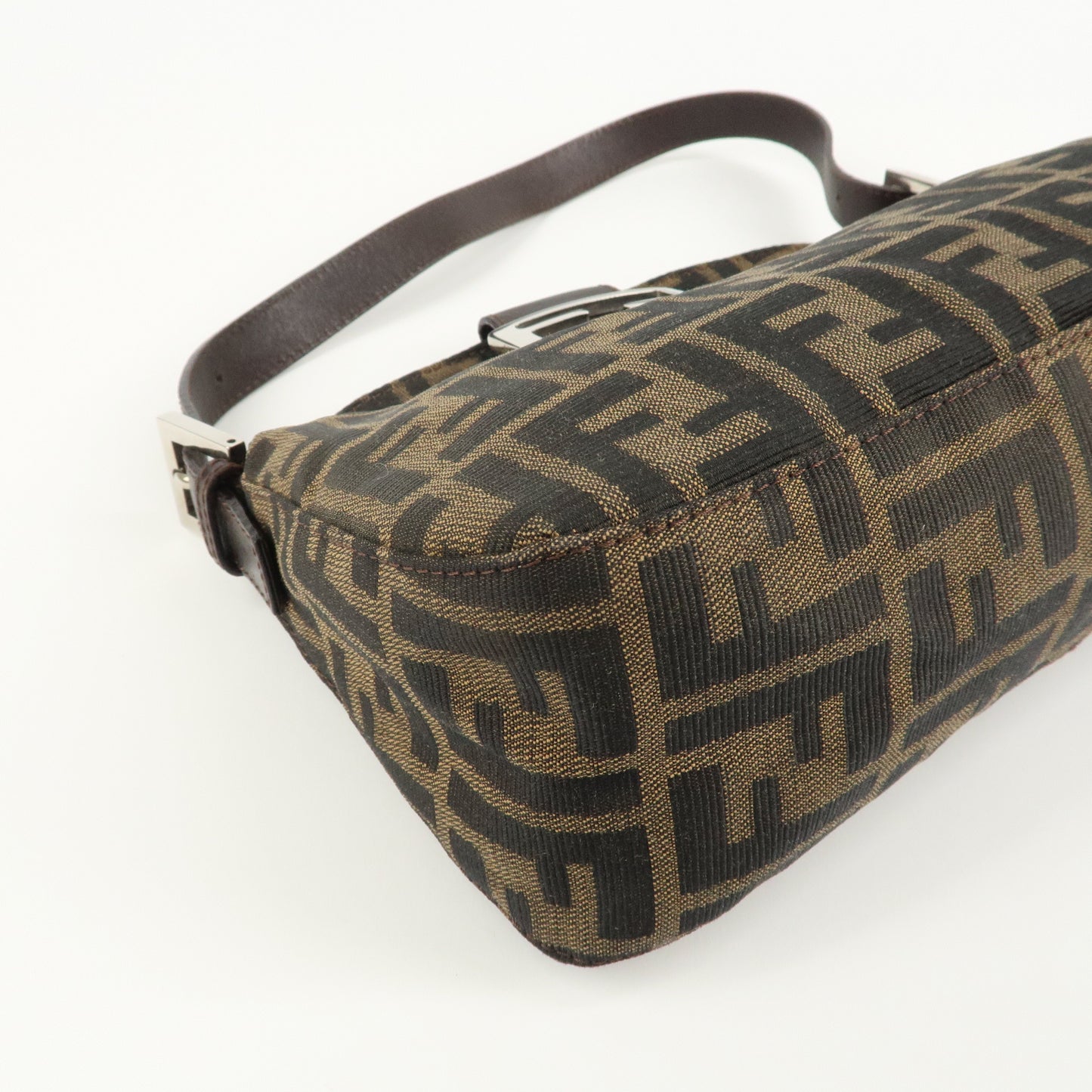 FENDI Zucca Canvas Leather Shoulder Bag Brown Black 26725  d