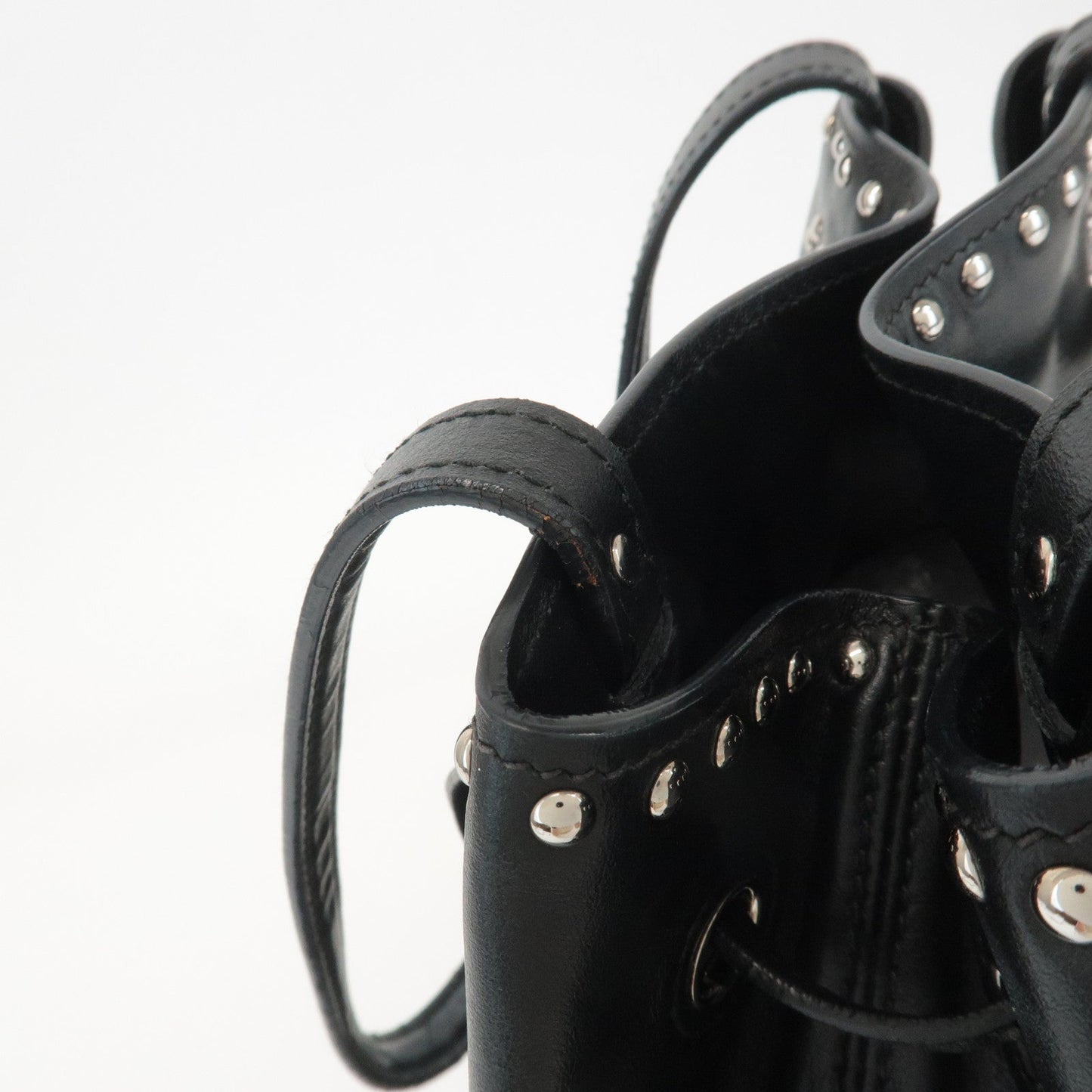 PRADA Calf Leather Drawstring Shoulder Bag Studs Tassel B5061M  d