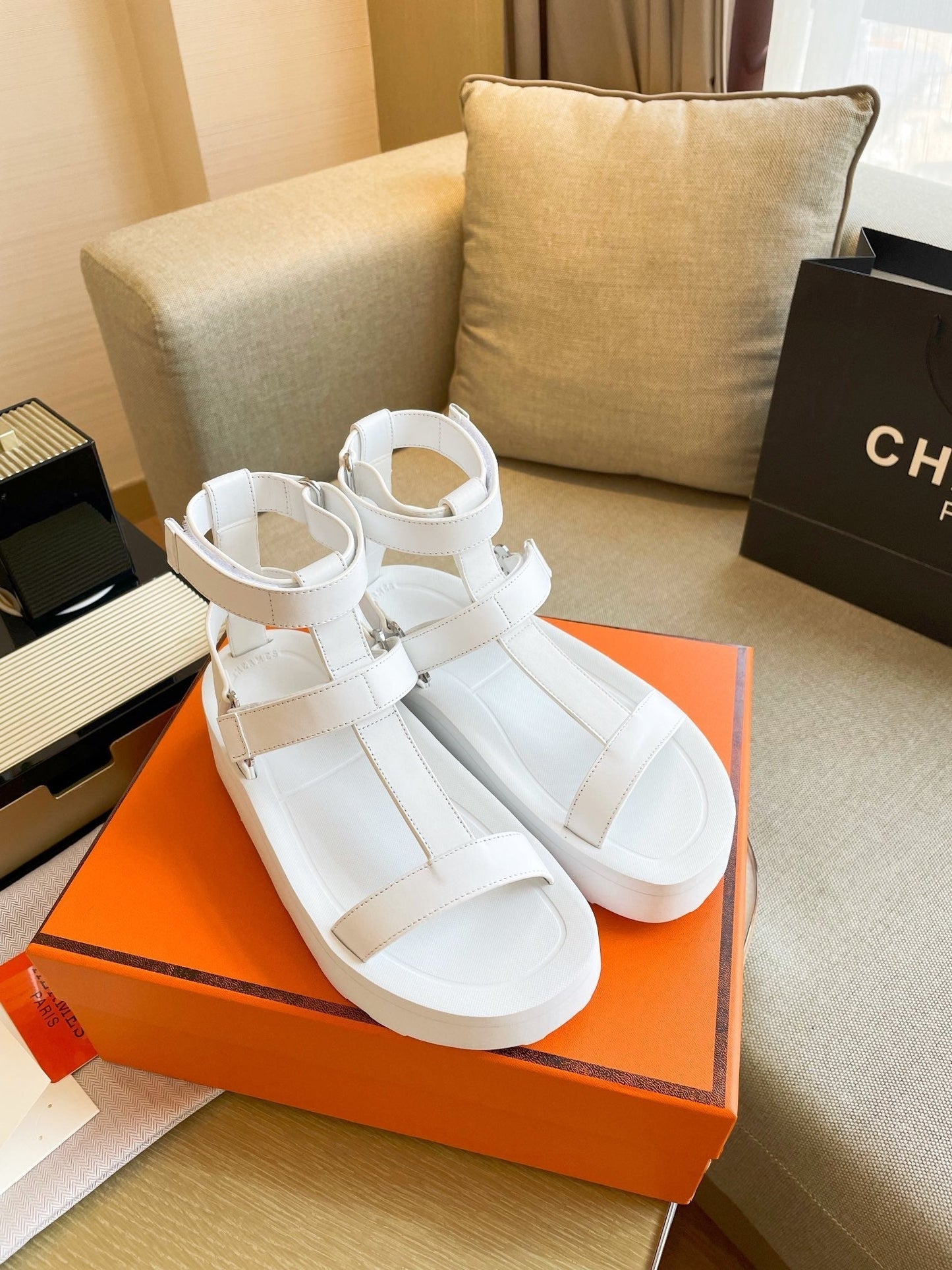 New 1:1 rep HM HIGH HEELS 054