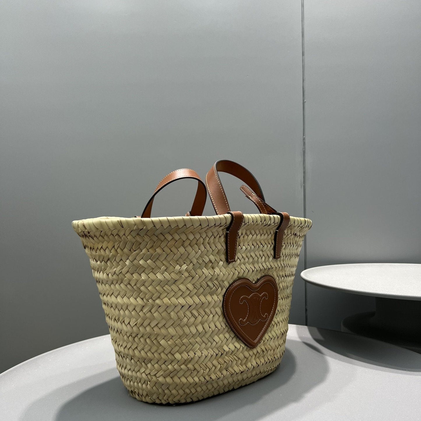 Top Quality Teen Triomphe Top Quality Classic Panier In Palm Leaves With Heart Patch Brown For Women 10in/25cm 194002DUI.04LU 
