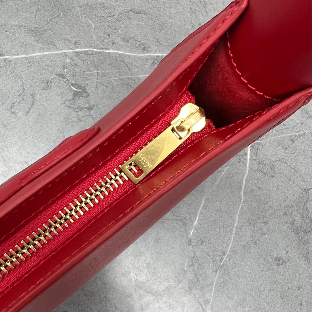 Top Quality Cuir Triomphe Shoulder Bag Red For Women 9.4in/24cm