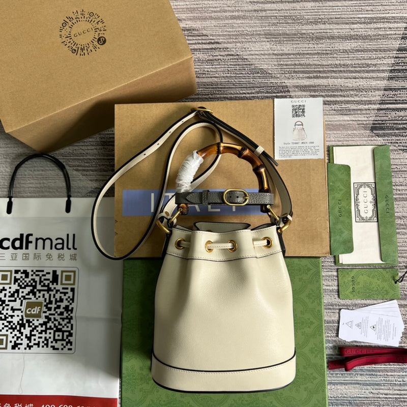 Top Quality -  Bags - 1015