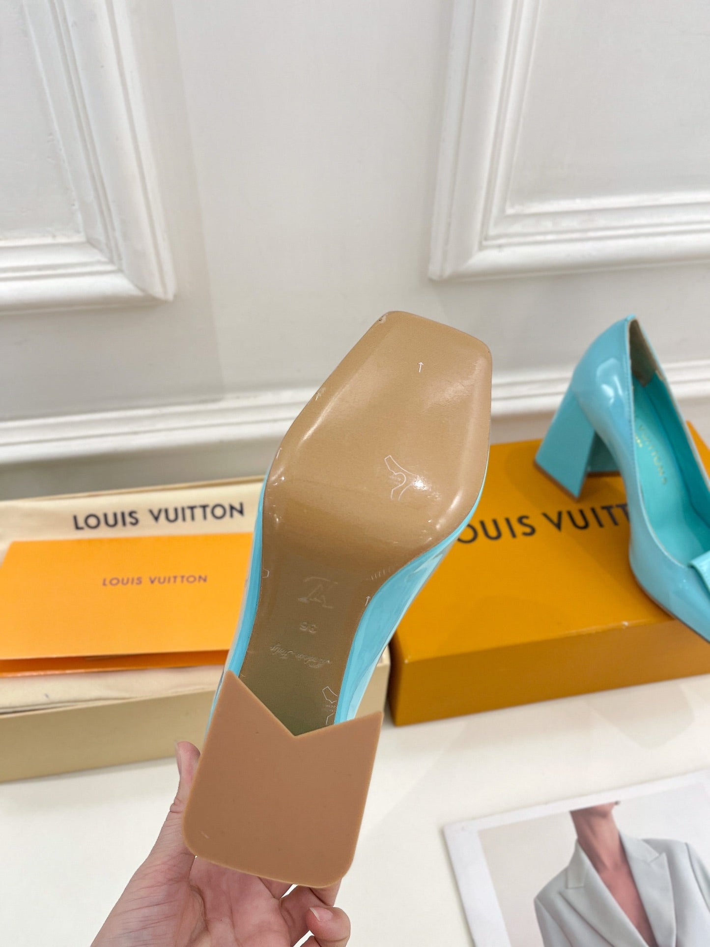 New 1:1 rep LUV High Heel Shoes 008