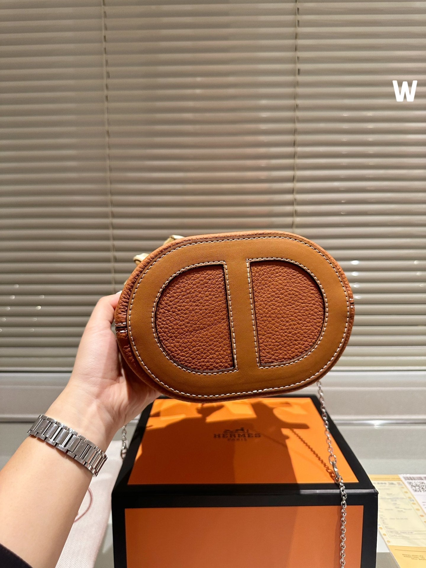 EN - New 1:1 rep  Bags HM 138
