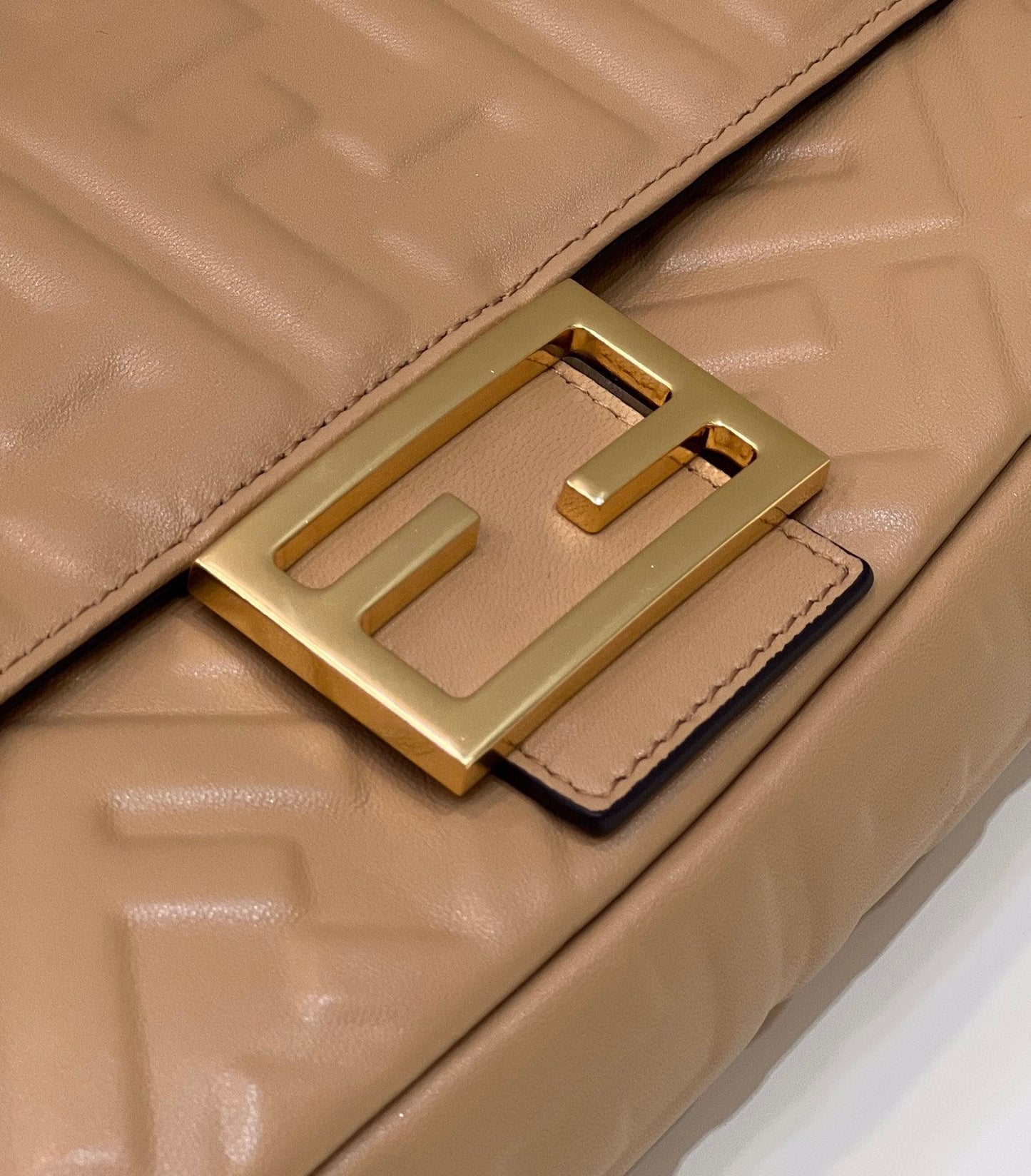 Top QualityTop Quality Baguette Brown For Women, Women’s Handbags, Shoulder And Crossbody Bags 10in/27cm FF 8BR600