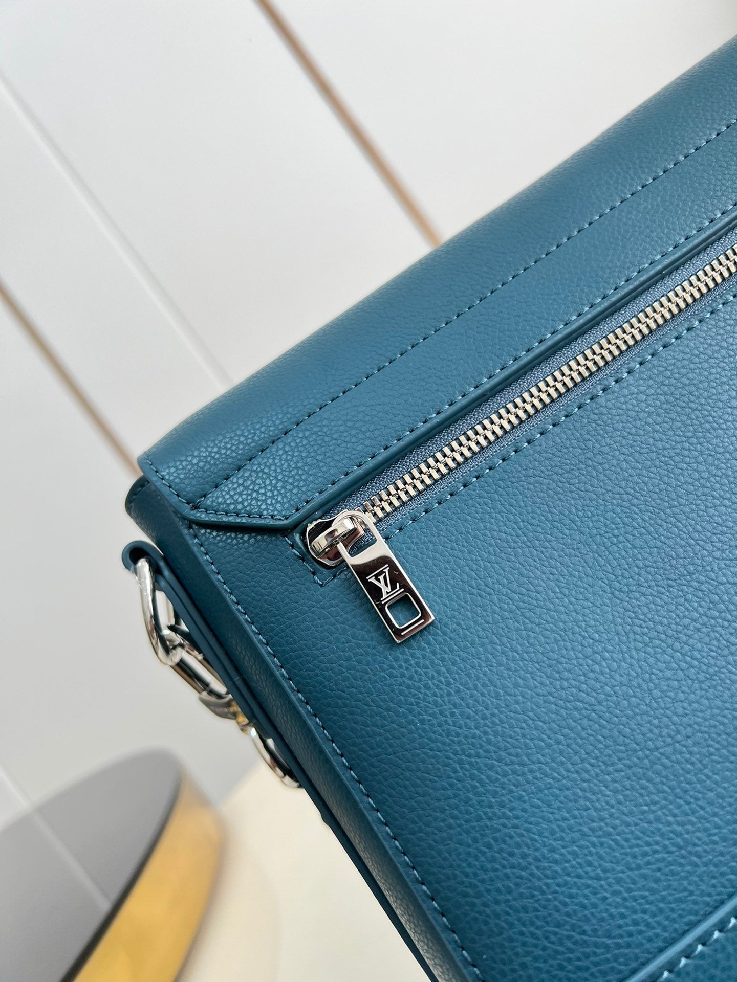 Top Quality Messenger Grain Blue For Men, Bags, Shoulder And Crossbody Bags 11in/28cm Top Quality M59327