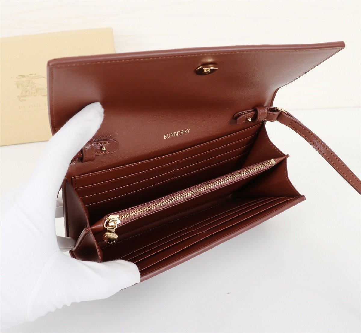 EN - New 1:1 rep  Bags BBR 025