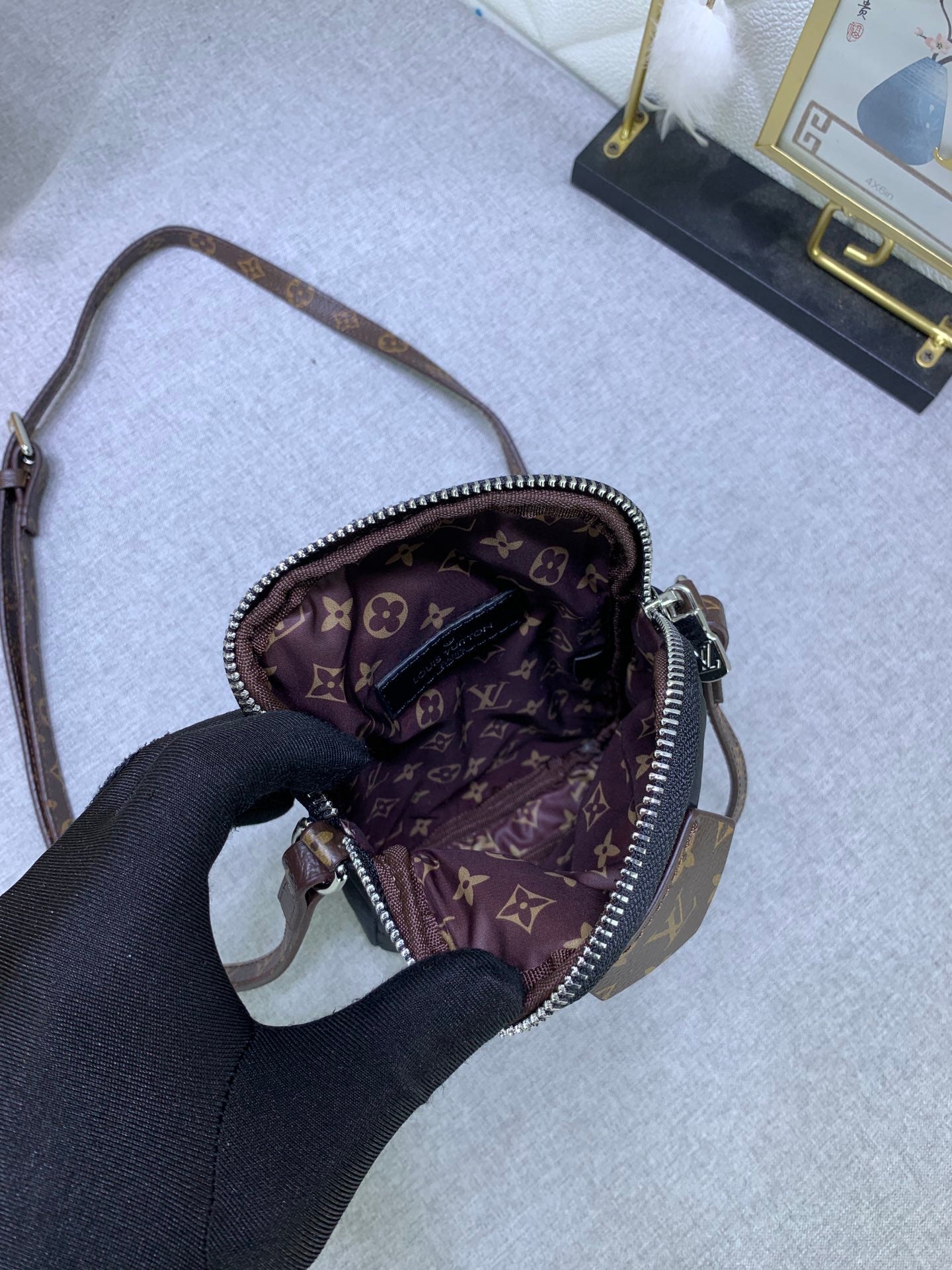 EN - New 1:1 rep Bag LUV 621