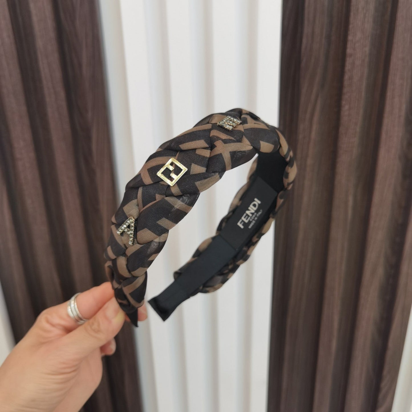 EN - Luxury Hair Band FEI 001