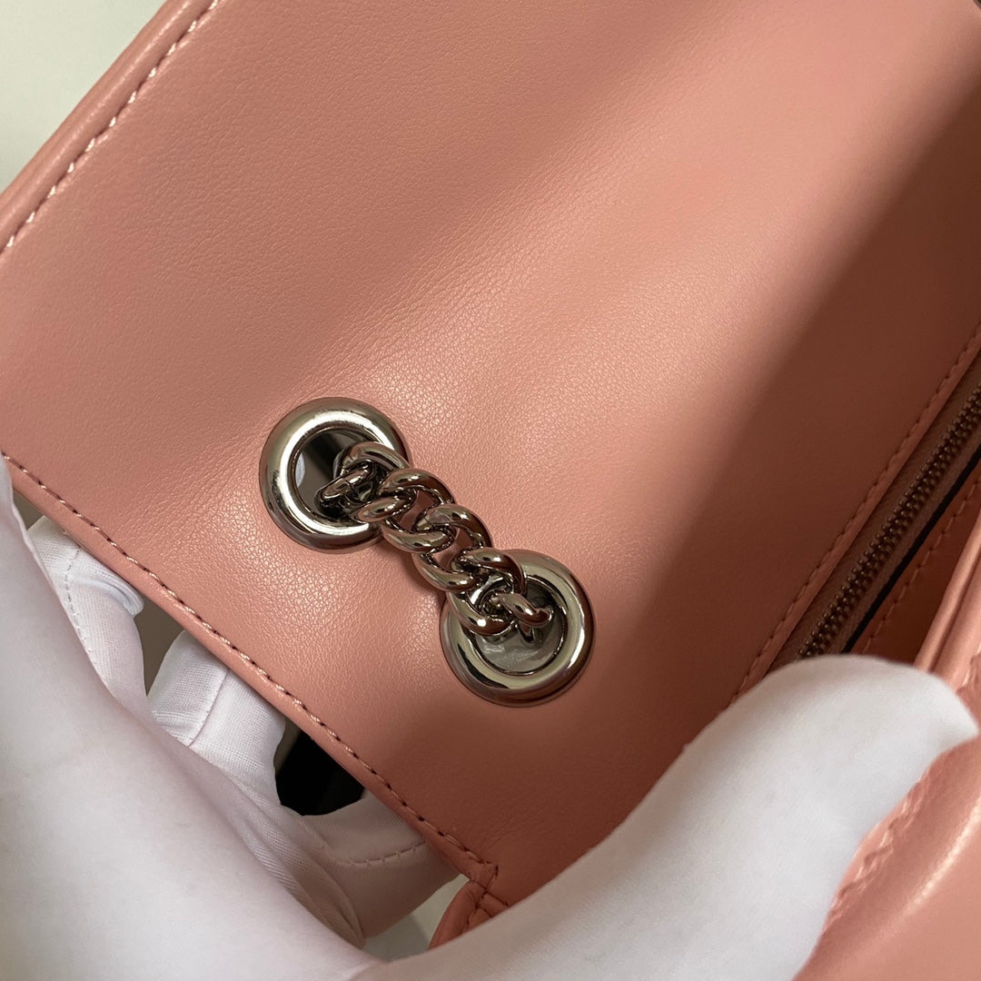 EN - New 1:1 rep  Bags GCI 527