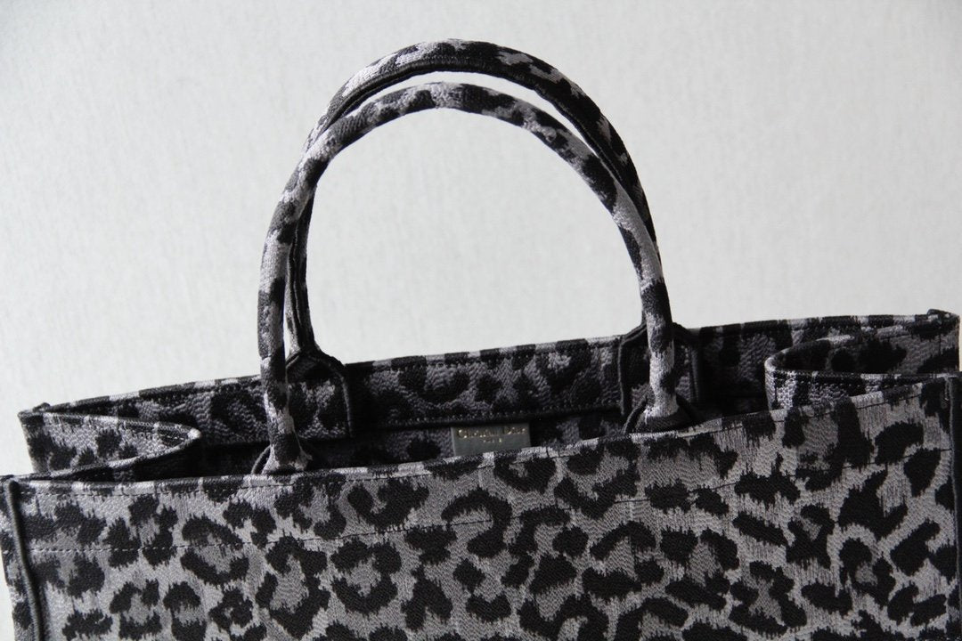 EN - New 1:1 rep  Bags DIR 260