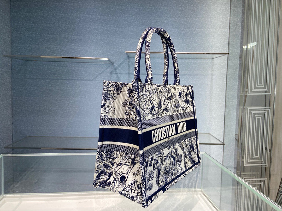 Top Quality MeTop Qualityum Book Tote Blue, For Women, Womens Handbags 14in/36cm CD M1296ZTDT_M808