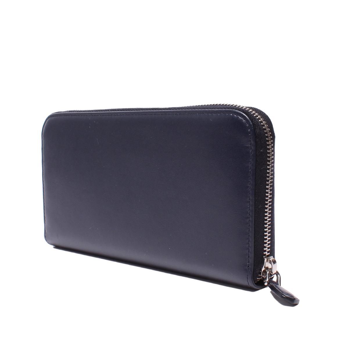 Prada Black Saffiano Leather Zip Around Wallet ITHYRRJJPJGO