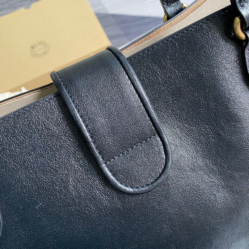 Top Quality -  Bags - 1749
