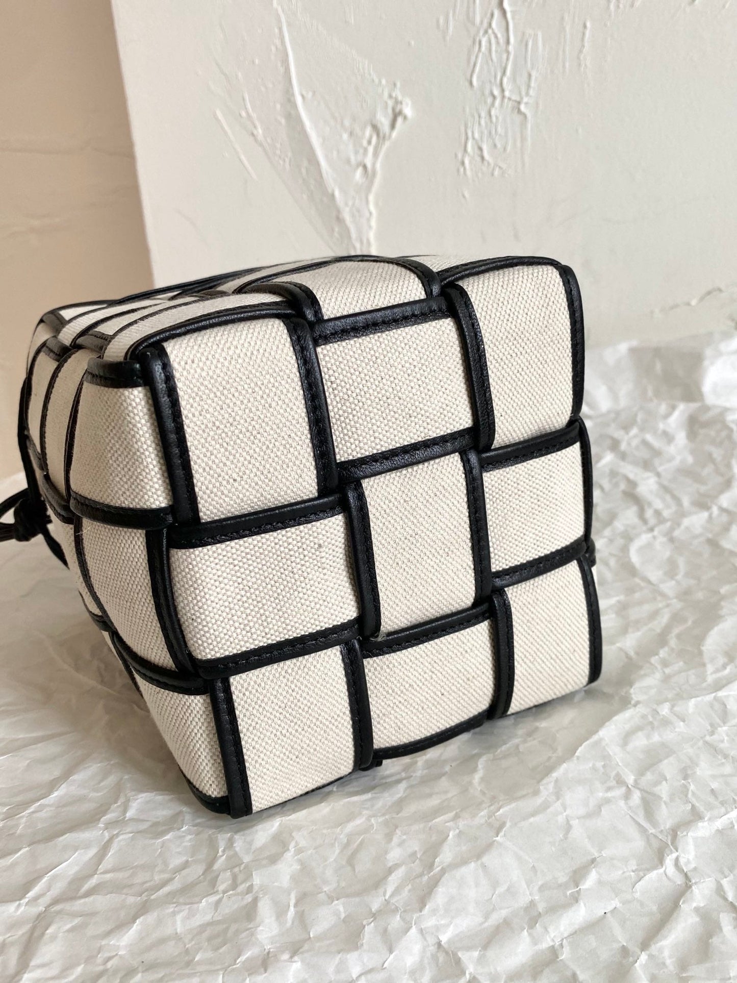 Top Quality Cassette Bucket Bag Beige And Black, For Women, Bags 5.5in/18cm 714608VMBN39811