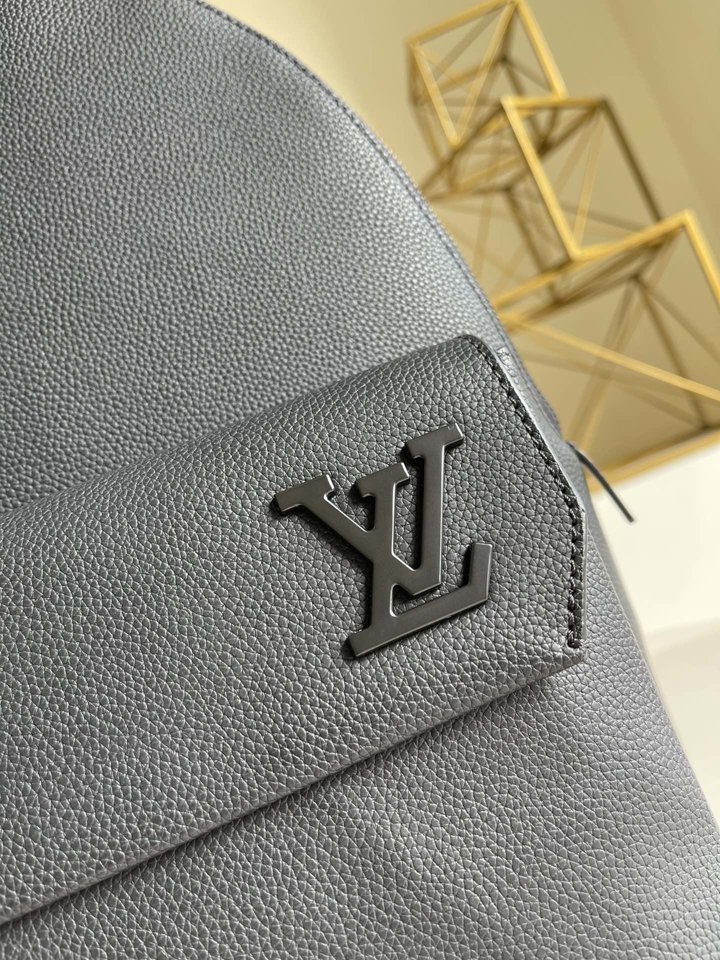 Top Quality Top Quality Aerogram Backpack Black For Men, Bags 43cm Top Quality M57079