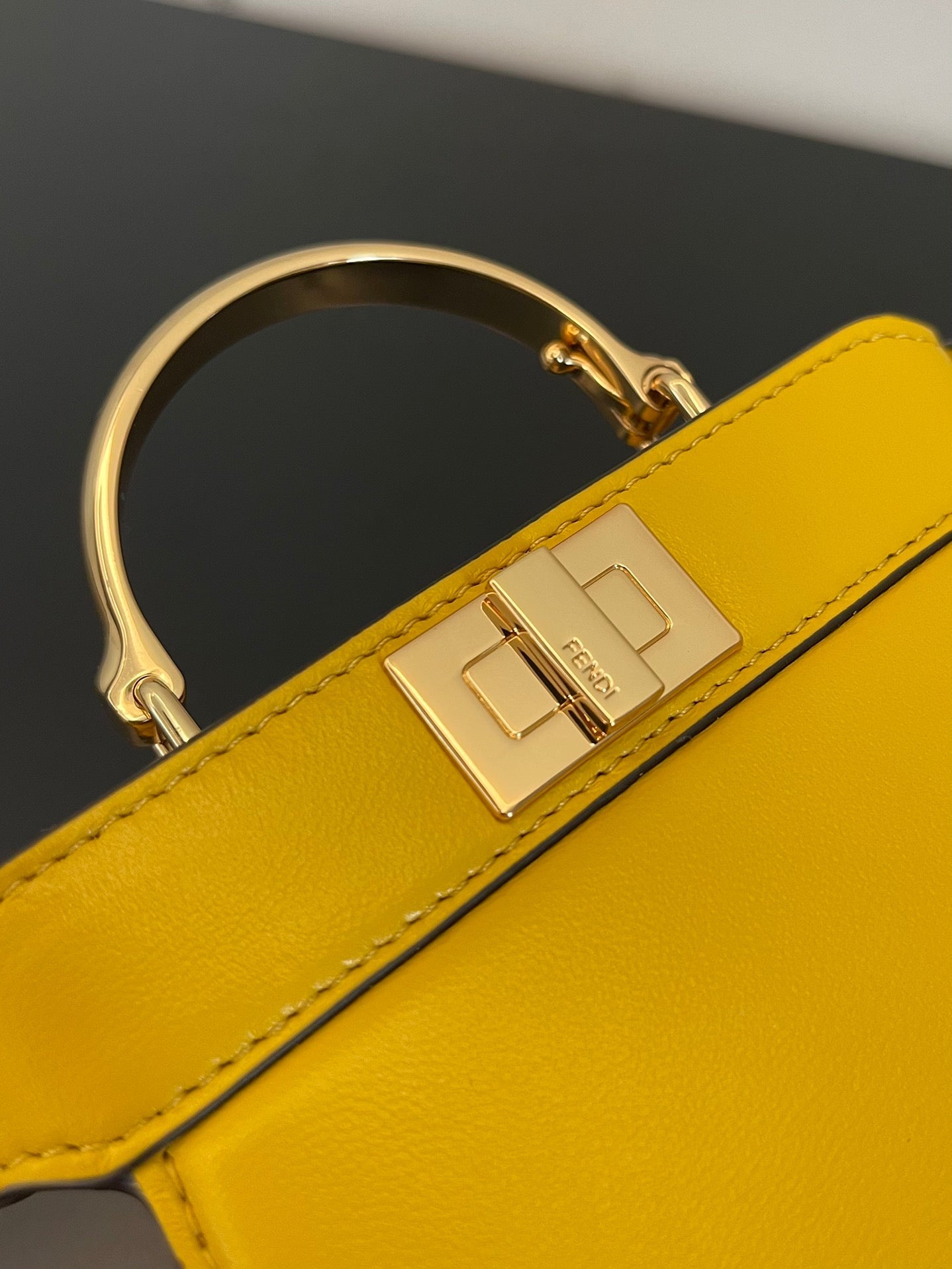 Top QualityTop Quality Peekaboo ISeeU Petite Yellow Micro Bag For Woman 11cm/4.5in
