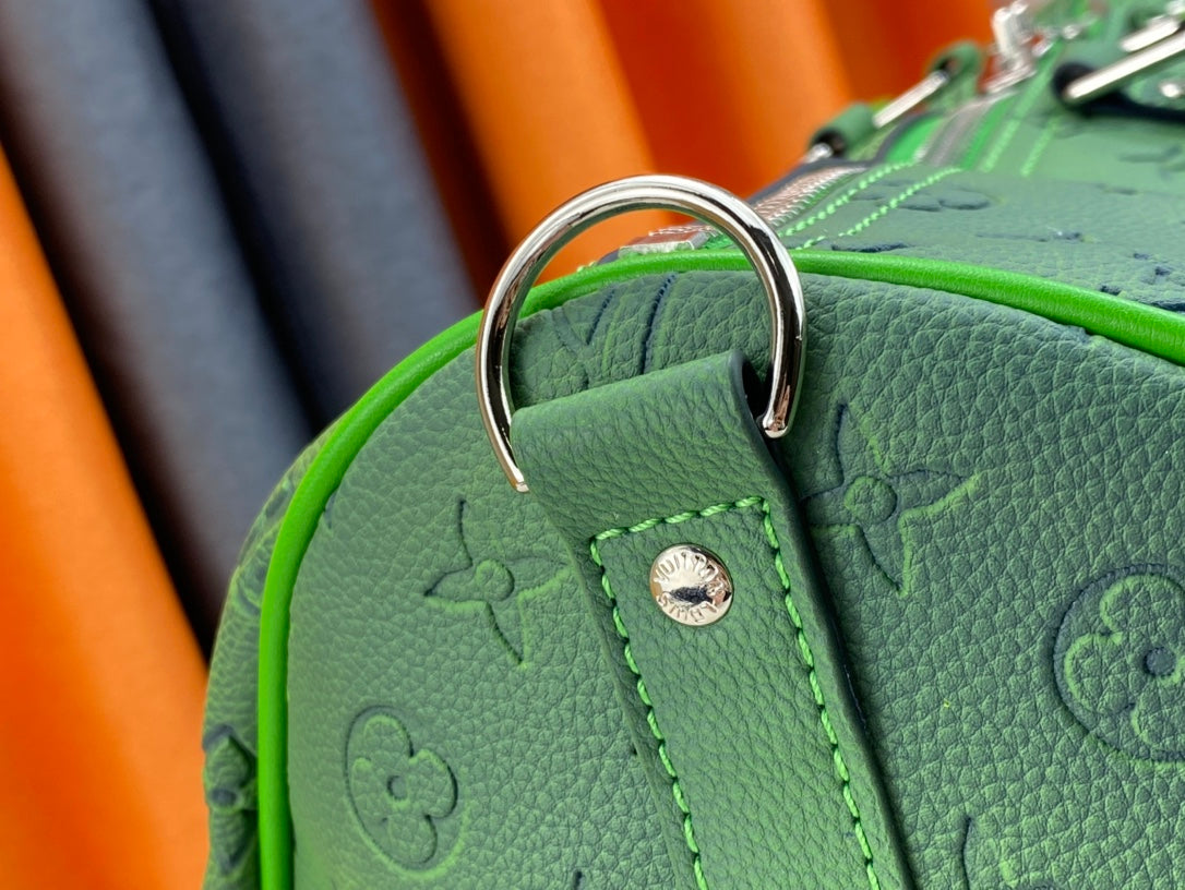 EN - New 1:1 rep  Bags LUV 671