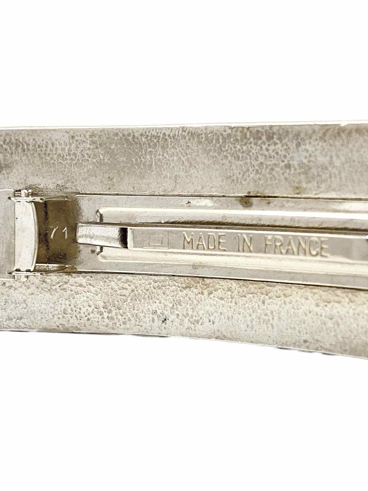 CHANEL   1990's Silver Quilted Hair Clip