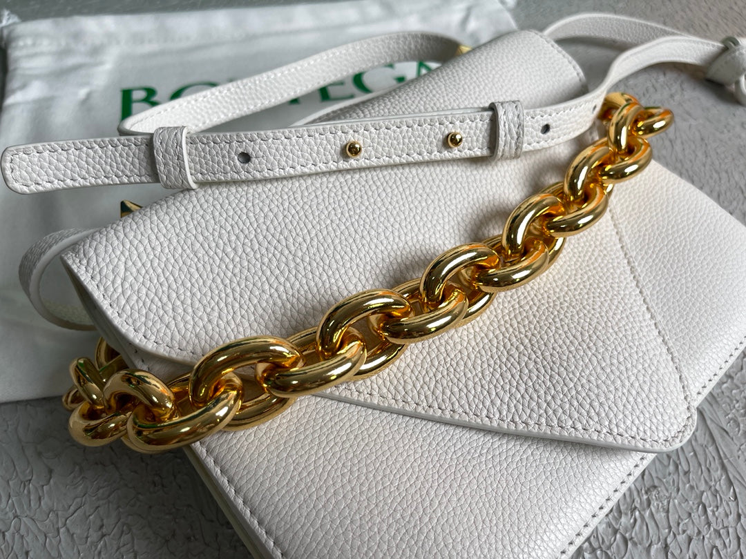 Top Quality Mount White, For Women, Women’s Bags 8.3in/21cm 667399V12M09009