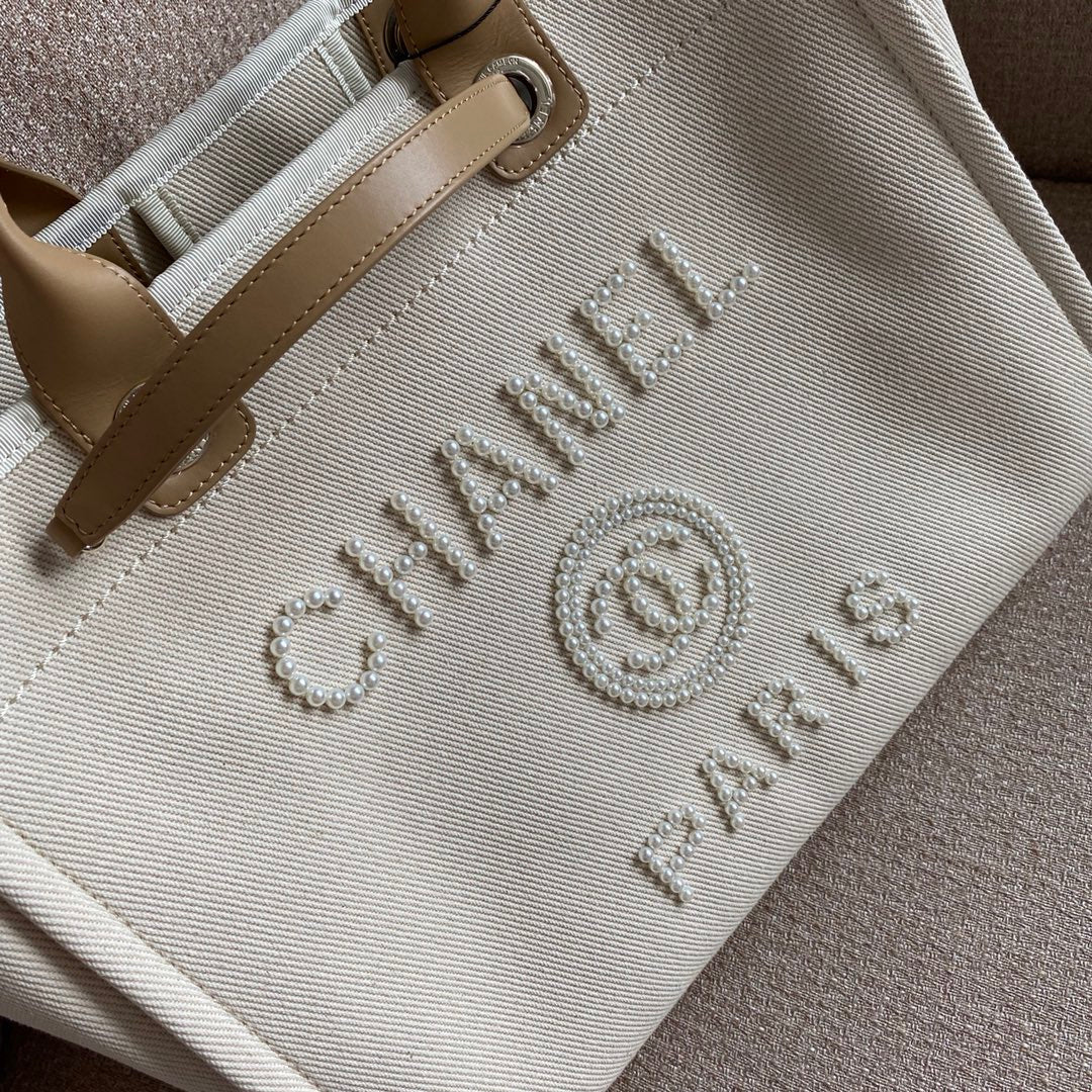 CHL Deauville Tote Tweed Bag Summer Collection White For Women 15.7in/40cm