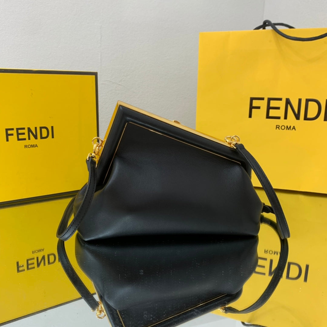 FI First Small Black For Women, HandBags, Shoulder And Crossbody Bags 10.2in/26cm FF 8BP129ATop QualityEF0KUR
