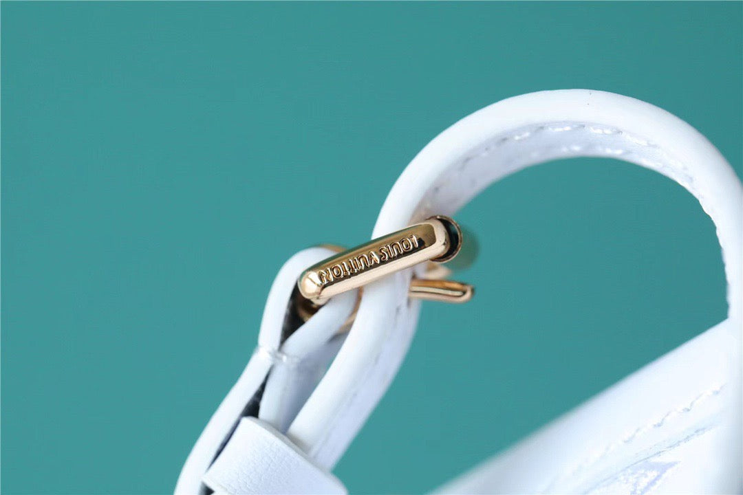 Top Quality Petite Malle Monogram White For Women,  Shoulder And Crossbody Bags 7.9in/20cm Top Quality M20847