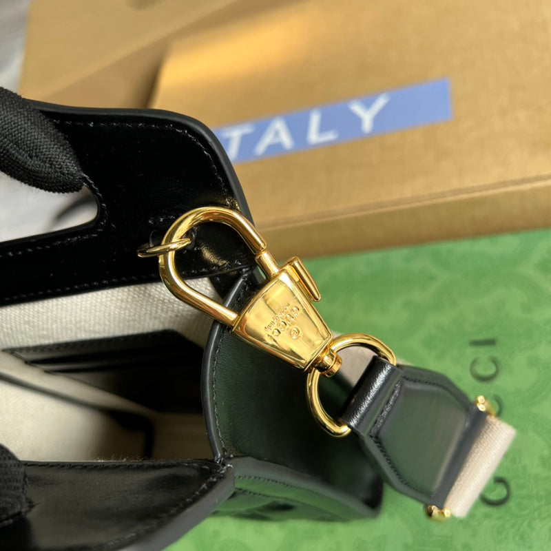 Top Quality -  Bags - 902
