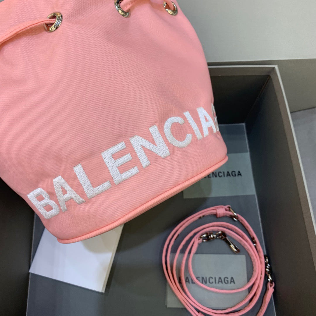 Balen Le Cagole MeTop Qualityum Bucket Bag In Light Pink, For Women,  Bags 11.8in/30cm