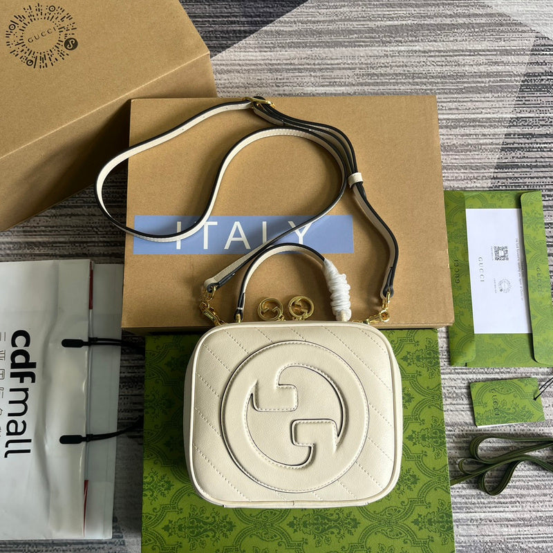 Top Quality -  Bags - 568