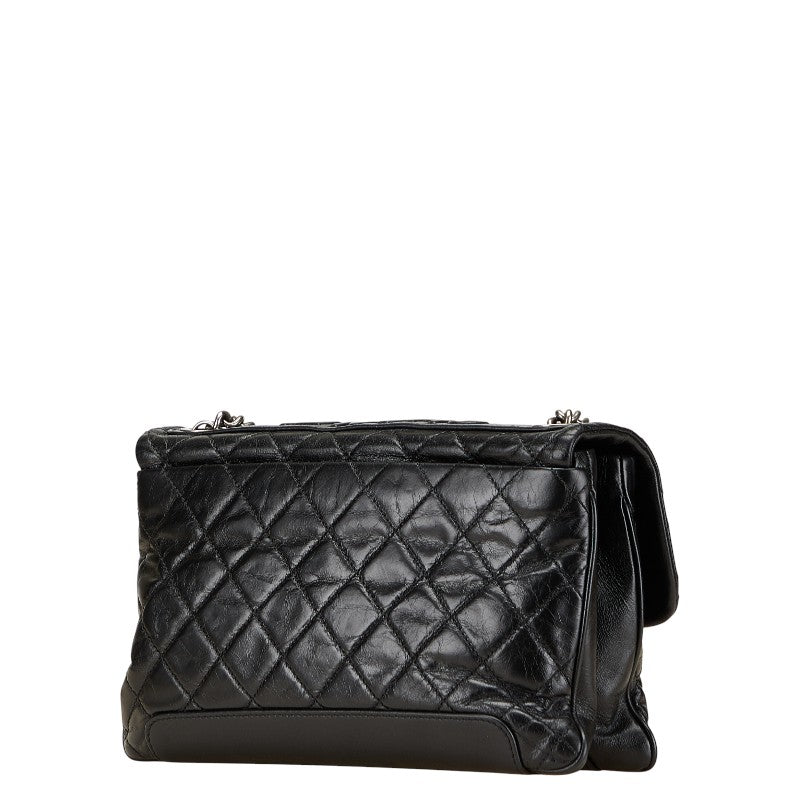 Chanel Matelasse Leather Shoulder Bag